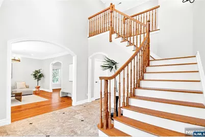 125 E Gramercy Place, Glen Rock, NJ 07452 - Photo 8