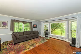 115 Hampshire Hill Rd, Upper Saddle River, NJ 07458 - Photo 4