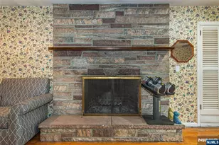 115 Hampshire Hill Rd, Upper Saddle River, NJ 07458 - Photo 16