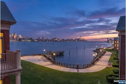 36 Regency Place Th - 36 #TH - 36, Weehawken, NJ 07086 - Photo 20
