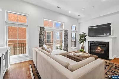 36 Regency Place Th - 36 #TH - 36, Weehawken, NJ 07086 - Photo 2