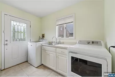 26 Madison Avenue, Hasbrouck Heights, NJ 07604 - Photo 24