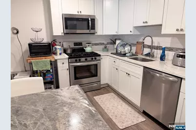 347 Forest Avenue, Paramus, NJ 07652 - Photo 6
