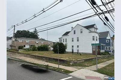 88 Montclair Avenue, Paterson, NJ 07503 - Photo 1