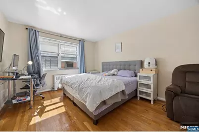 2215 N Central Road 4A #4A, Fort Lee, NJ 07024 - Photo 10