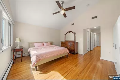 415 Lawton Avenue A #A, Cliffside Park, NJ 07010 - Photo 16
