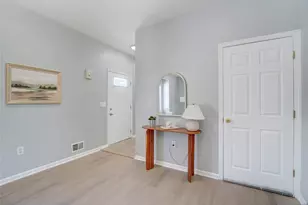 1 Kent Ct, Lawrence, NJ 08648 - Photo 4