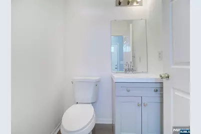 1 Kent Court, Lawrence, NJ 08648 - Photo 2