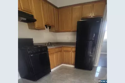 190 17th Avenue, Paterson, NJ 07504 - Photo 2