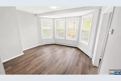 61 Holsman Street, Paterson, NJ 07522 - Photo 12