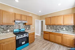 50 Underwood St, Newark, NJ 07106 - Photo 6