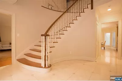 146 Palisade Avenue, Cresskill, NJ 07626 - Photo 2
