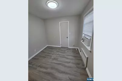 166 Carmita Avenue 2 #2, Rutherford, NJ 07070 - Photo 14