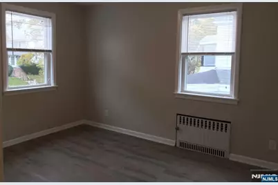 166 Carmita Avenue 2 #2, Rutherford, NJ 07070 - Photo 6