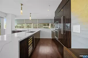 800 Ave At Port Imperial 619, Weehawken, NJ 07086 - Photo 10