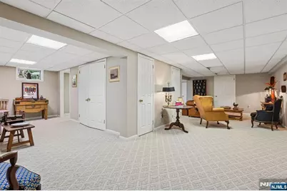 306 Windham Court, Wyckoff Township, NJ 07481 - Photo 38