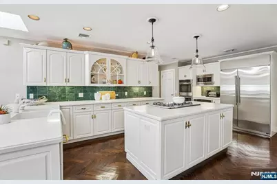 306 Windham Court, Wyckoff Township, NJ 07481 - Photo 18