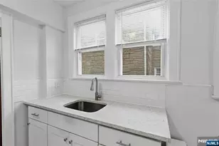 465 Oakdene Ave 1, Cliffside Park, NJ 07010 - Photo 20