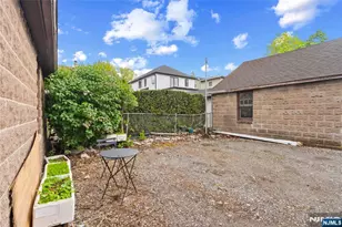 465 Oakdene Ave 1, Cliffside Park, NJ 07010 - Photo 26