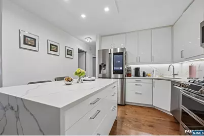 555 North Avenue 1V #1V, Fort Lee, NJ 07024 - Photo 8