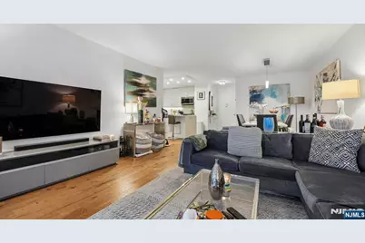 555 North Avenue 1V #1V, Fort Lee, NJ 07024 - Photo 1