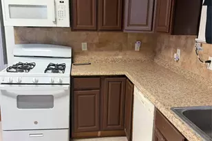 185 Linden Ave, Irvington, NJ 07111 - Photo 8