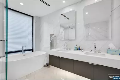 7 Adelaide, Edgewater, NJ 07020 - Photo 14