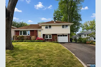372 Main Street, Bergenfield, NJ 07621 - Photo 1