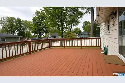 372 Main Street, Bergenfield, NJ 07621 - Photo 24
