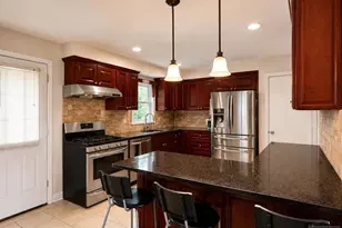 372 Main St, Bergenfield, NJ 07621 - Photo 8