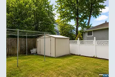 372 Main Street, Bergenfield, NJ 07621 - Photo 26
