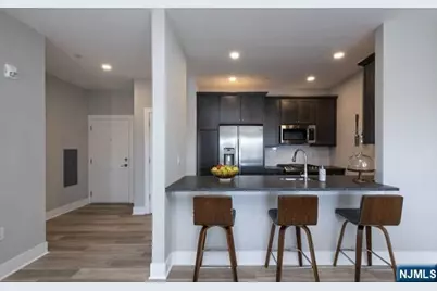 455 Livingston Street 311 #311, Norwood, NJ 07648 - Photo 2