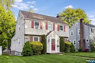 199 Stonehouse Rd, Bloomfield, NJ 07028 - Photo 1