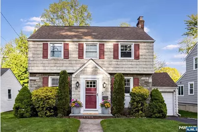 199 Stonehouse Road, Bloomfield, NJ 07028 - Photo 2