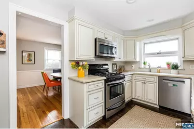 199 Stonehouse Road, Bloomfield, NJ 07028 - Photo 20