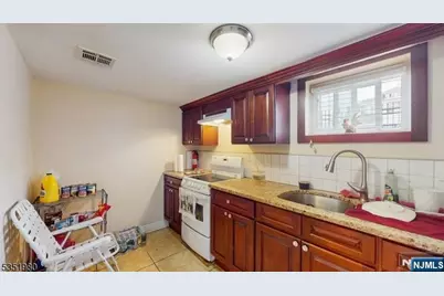 357 Haledon, Haledon, NJ 07508 - Photo 24