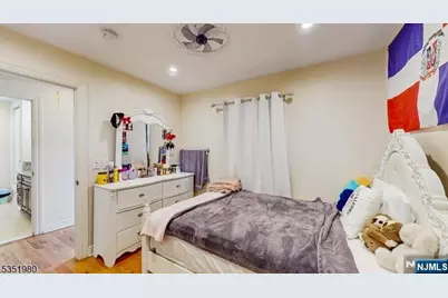 357 Haledon, Haledon, NJ 07508 - Photo 16