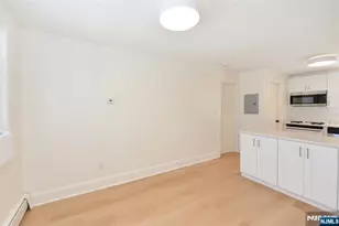 244 Van Winkle Ave 2, Hawthorne, NJ 07506 - Photo 6