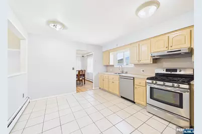 50 Hepburn Road, Clifton, NJ 07012 - Photo 12
