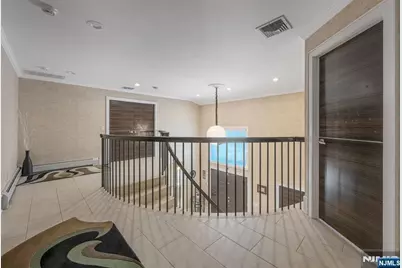 1115 Arcadian Way, Fort Lee, NJ 07024 - Photo 24