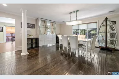 1115 Arcadian Way, Fort Lee, NJ 07024 - Photo 12