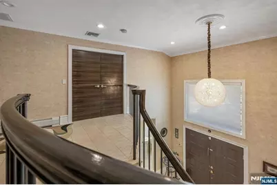1115 Arcadian Way, Fort Lee, NJ 07024 - Photo 22