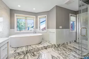1115 Arcadian Way, Fort Lee, NJ 07024 - Photo 30