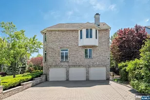 1115 Arcadian Way, Fort Lee, NJ 07024 - Photo 42