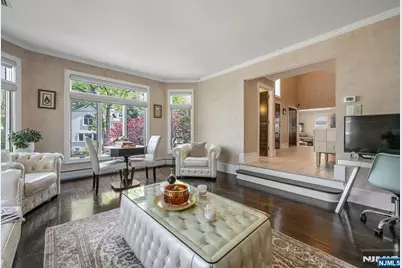 1115 Arcadian Way, Fort Lee, NJ 07024 - Photo 10