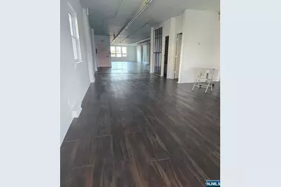665 Anderson Avenue 3rd Fl #3rd FL, Cliffside Park, NJ 07010 - Photo 2