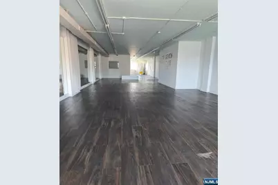 665 Anderson Avenue 3rd Fl #3rd FL, Cliffside Park, NJ 07010 - Photo 6