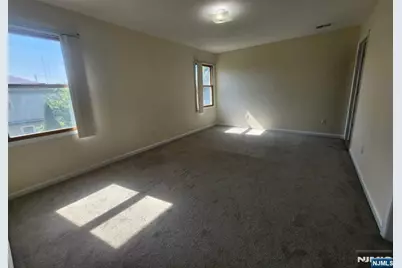 226 Newark Avenue 2 #2, Lyndhurst Township, NJ 07071 - Photo 8