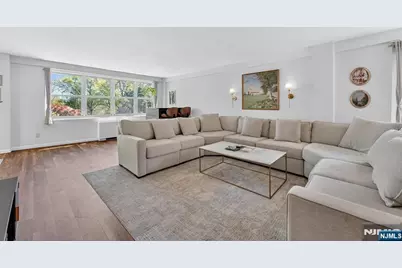 926 Bloomfield Avenue 3A #3A, Glen Ridge, NJ 07028 - Photo 10
