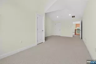 33 Windsor Ln, Ramsey, NJ 07446 - Photo 26